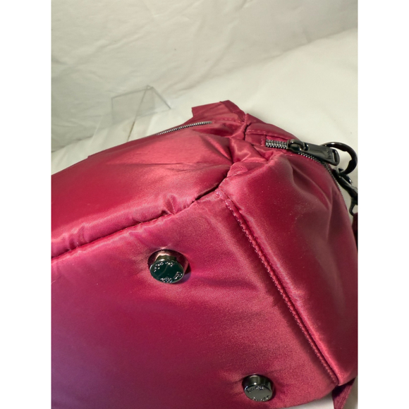 EUC Lug Rumble In Raspberry, Retails For $125 - Picture 10 of 16